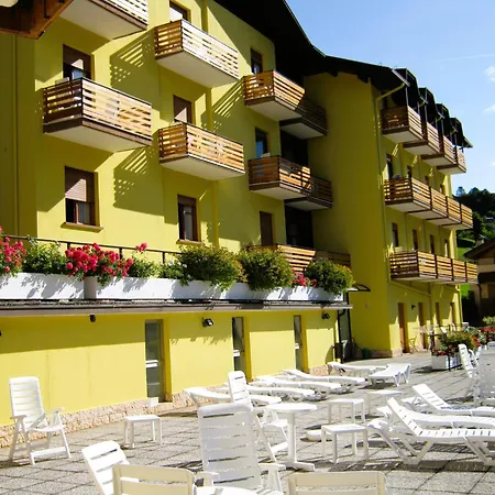 Excelsior Hotel 3*