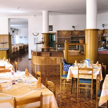 Excelsior Hotel 3*